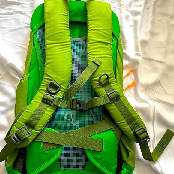 Crosstop backpack - Picture 3 of 8